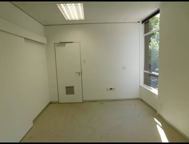 193M² OFFICE TO LET IN ROSEBANK